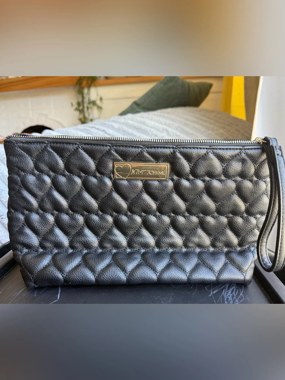 LARGE Betsey Johnson Black Quilted Heart Cosmetic Pouch with Gold Plaque 12”x7”